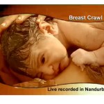 Samoprisatie po pôrode - breastcrawl